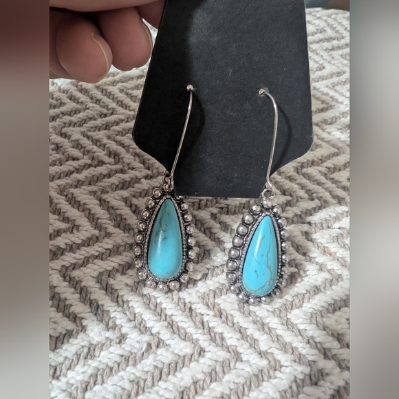 Vintage Turquoise and Silver Drop Earrings - Picture 1 of 5